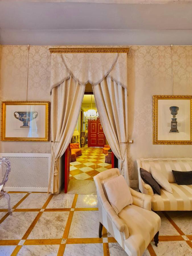 Alojamento de Acomodação e Pequeno-almoço Palazzo Cherubini-pools & Wellness Rossano