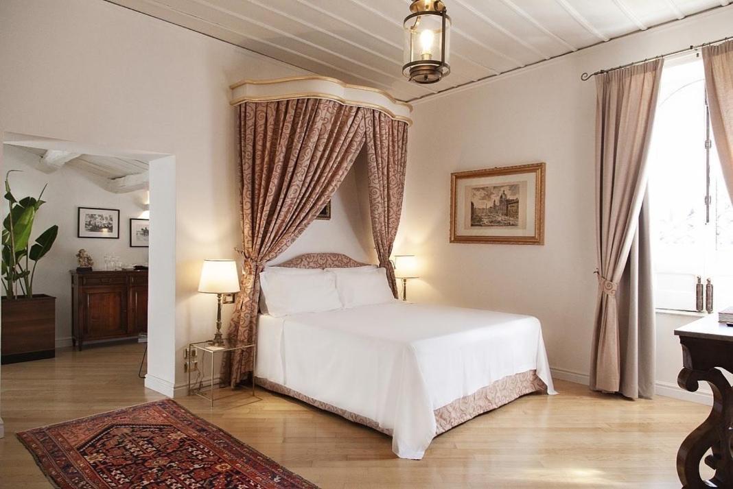 Alojamento de Acomodação e Pequeno-almoço Palazzo Cherubini-pools & Wellness *