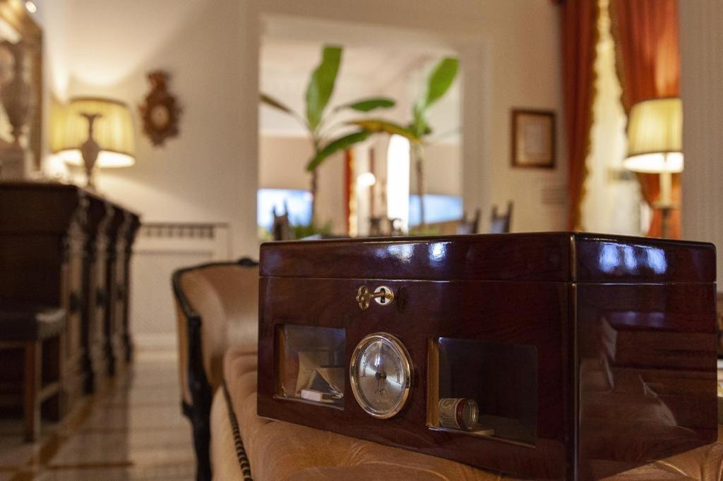 Palazzo Cherubini-pools & Wellness Alojamento de Acomodação e Pequeno-almoço