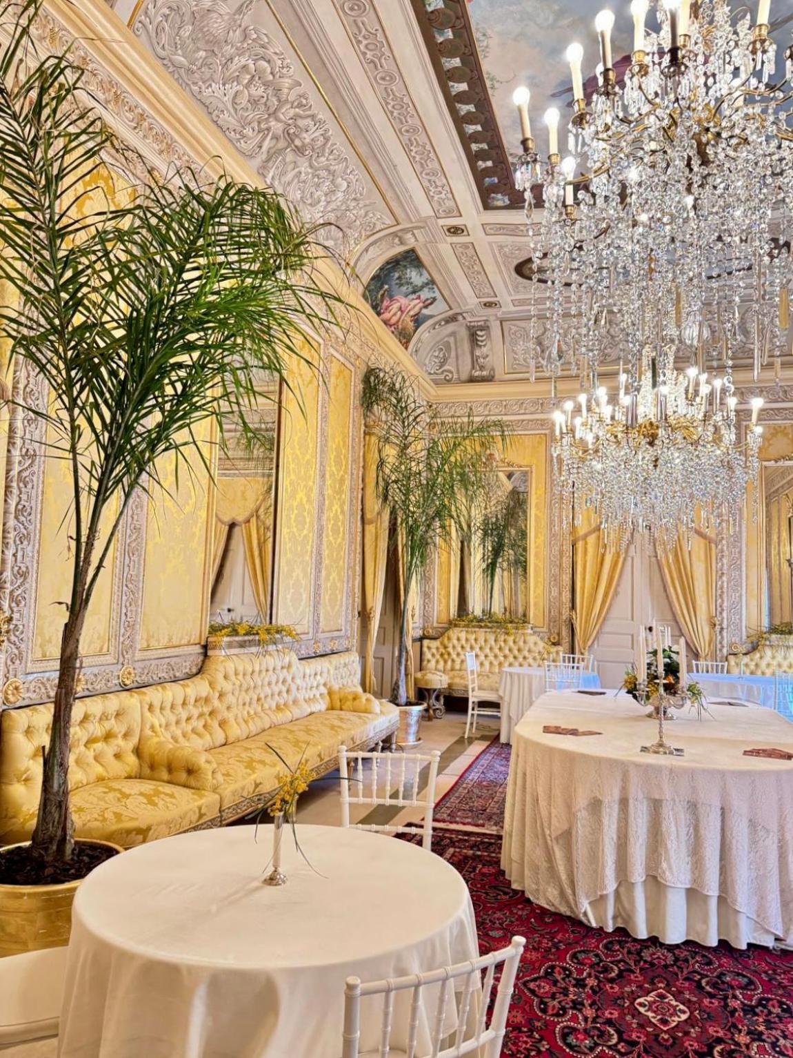 Bed & Breakfast Palazzo Cherubini-pools & Wellness *